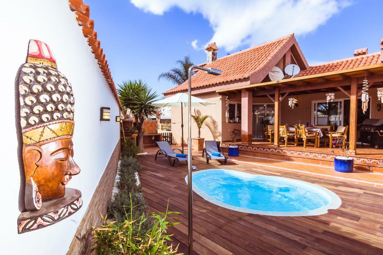 Villa Hibiscus Centrum Corralejo Beach Private Pool Family Luaran gambar